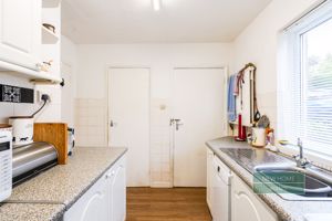 Photo 26- click for photo gallery